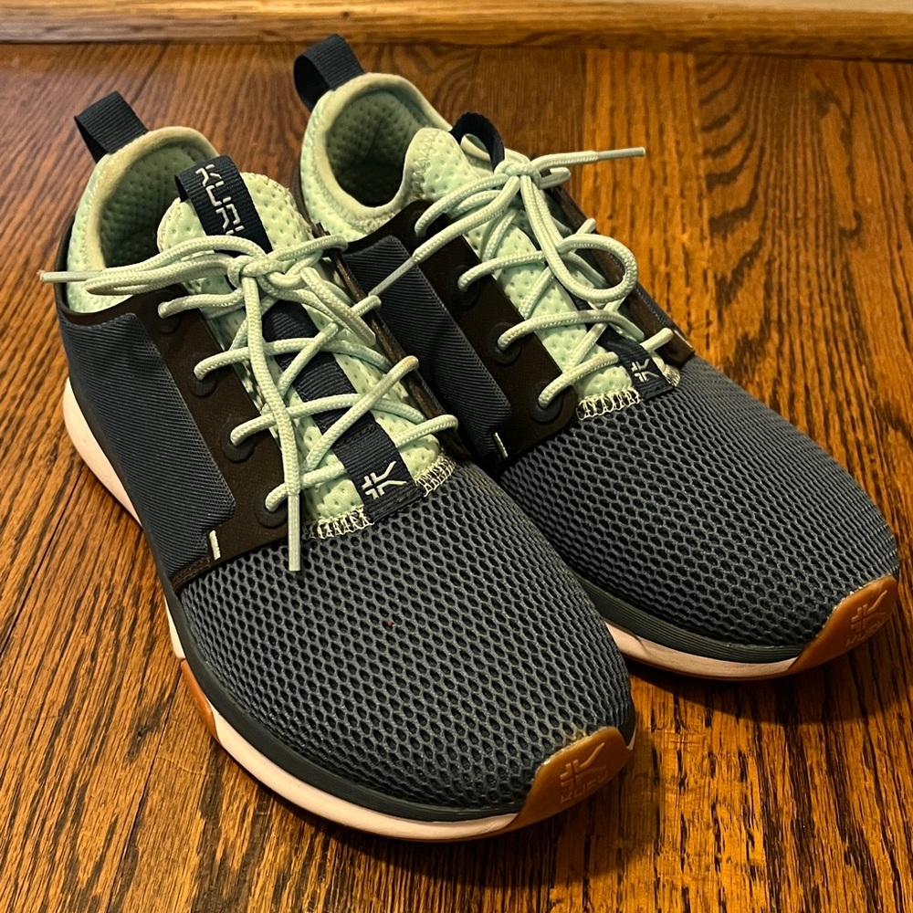 Teal and Mint Kuru Sneakers